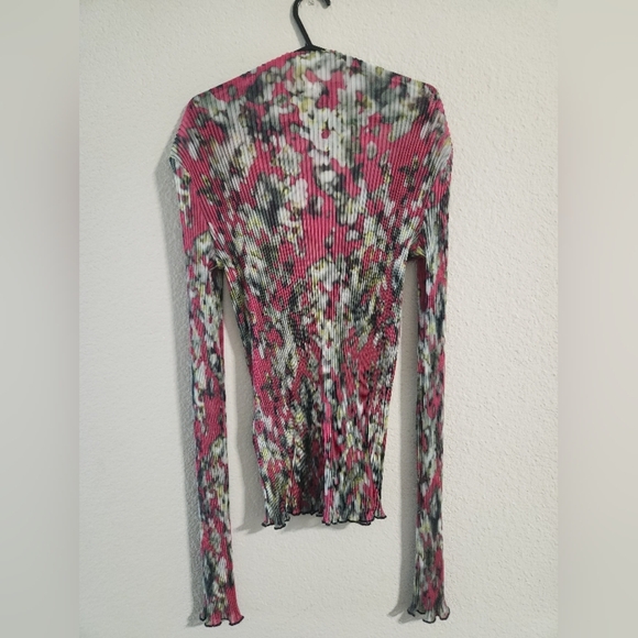 Boss Women’s NWOT Esami Pleated High Neck Stretchy Pink Floral L/s Top Sz Medium - Picture 5 of 6